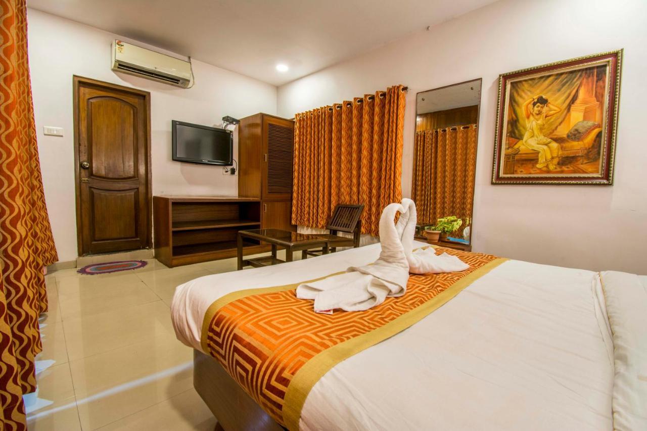 Hotel Chandra'S Visakhapatnam Extérieur photo